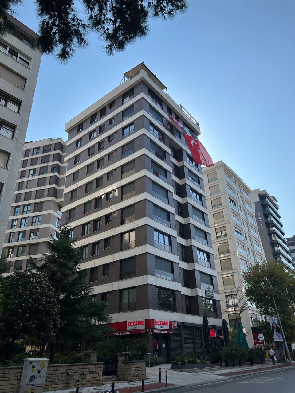 Op. Cemi̇l Topuzlu Cad. Emek Apt.  No:39 — Fotoğraf 3
