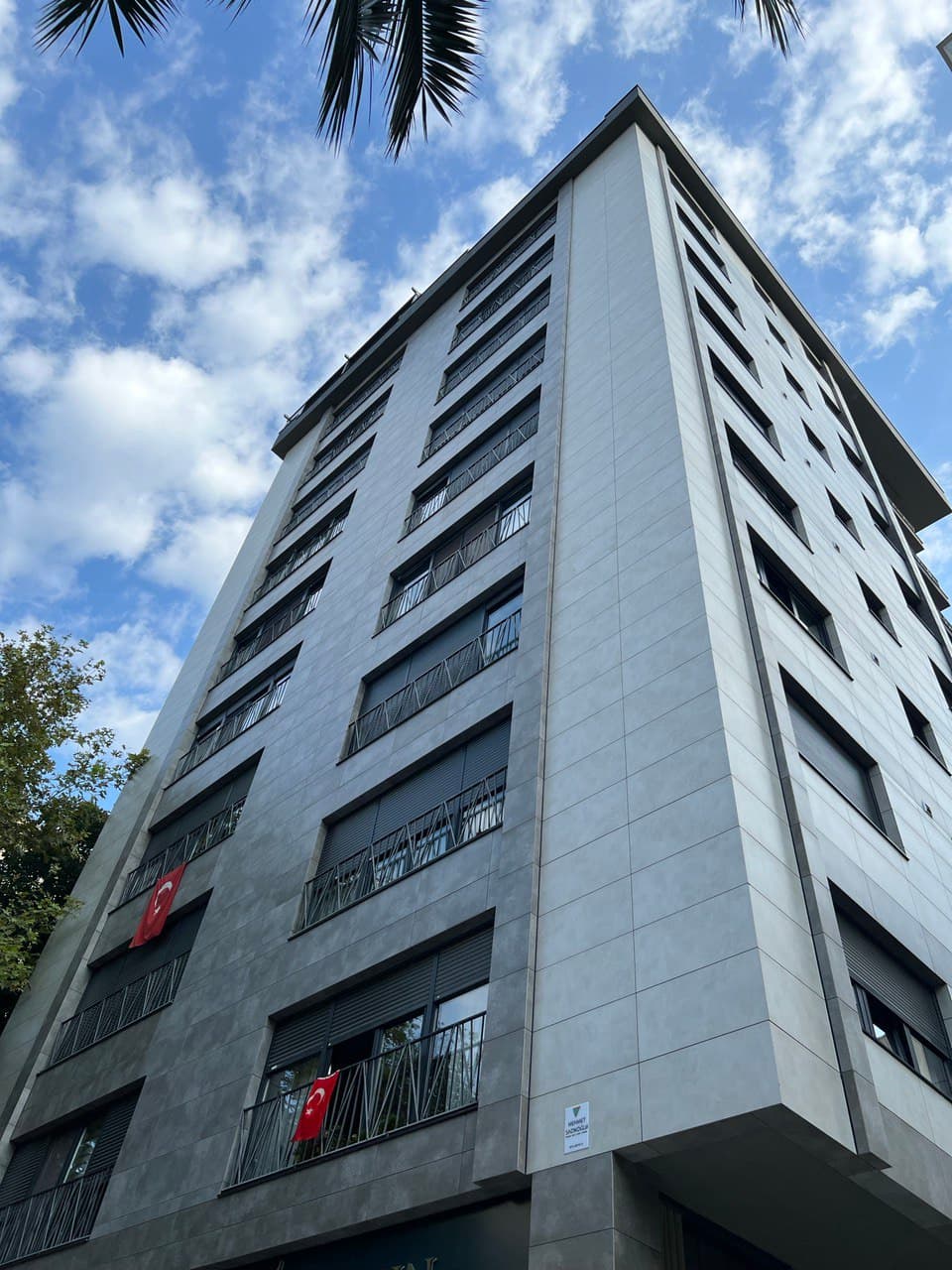 Op. Cemi̇l Topuzlu Cad. Nazlim Apt.  No:19 — Fotoğraf 2